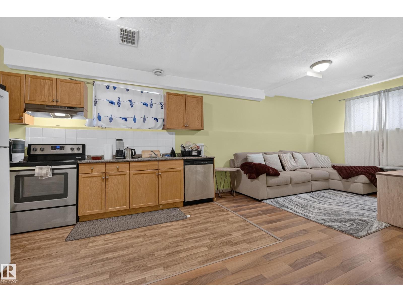 7718 166a Av Nw Property Photo 36