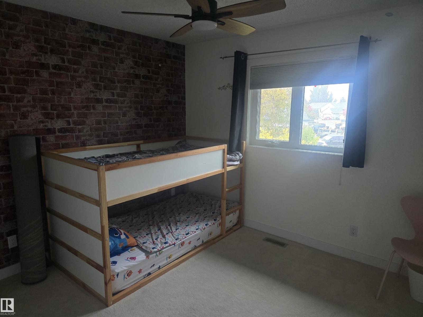 3659 30 St Nw Property Photo 18