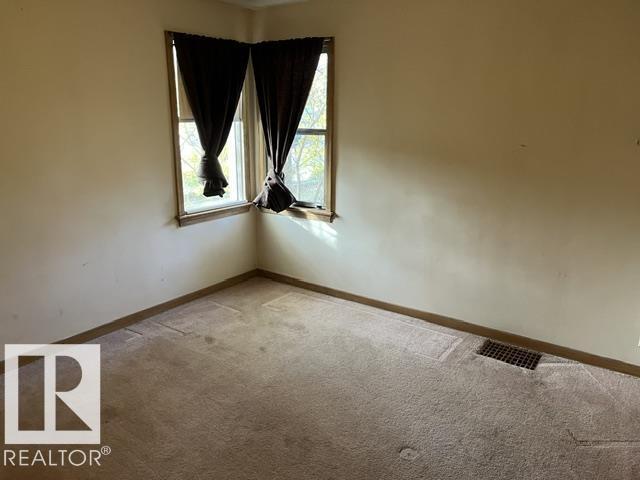 8150 78 Av Nw Property Photo 7