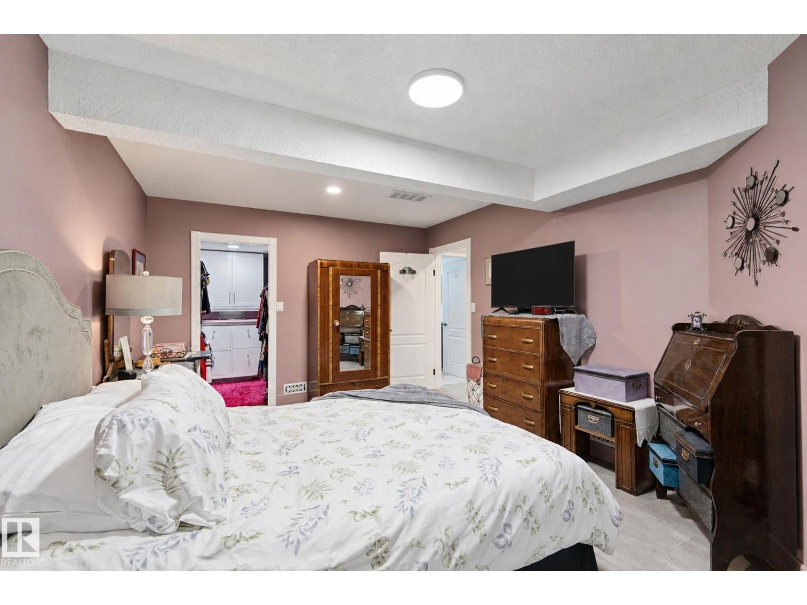 1849 Mill Woods Rd E Nw Property Photo 29