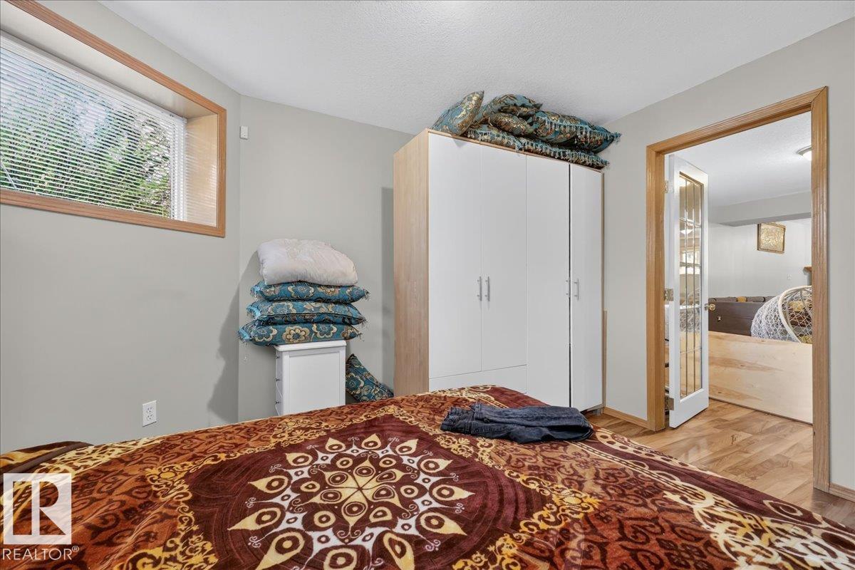 7923 161 Av Nw Property Photo 38