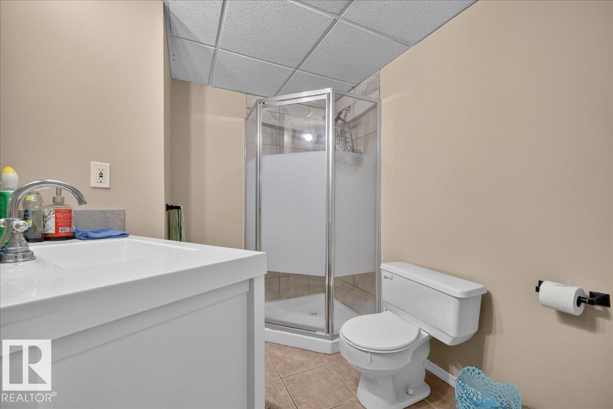 7923 161 Av Nw Property Photo 41