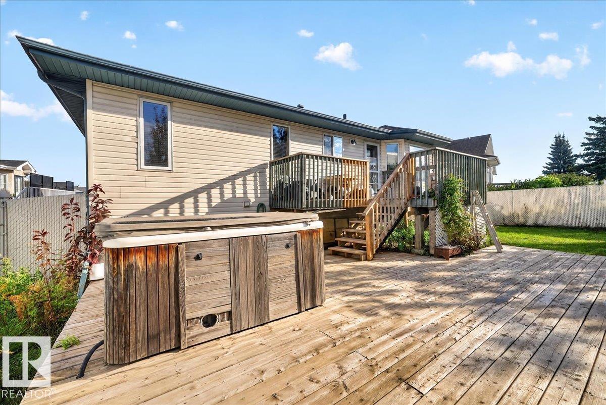 7923 161 Av Nw Property Photo 53