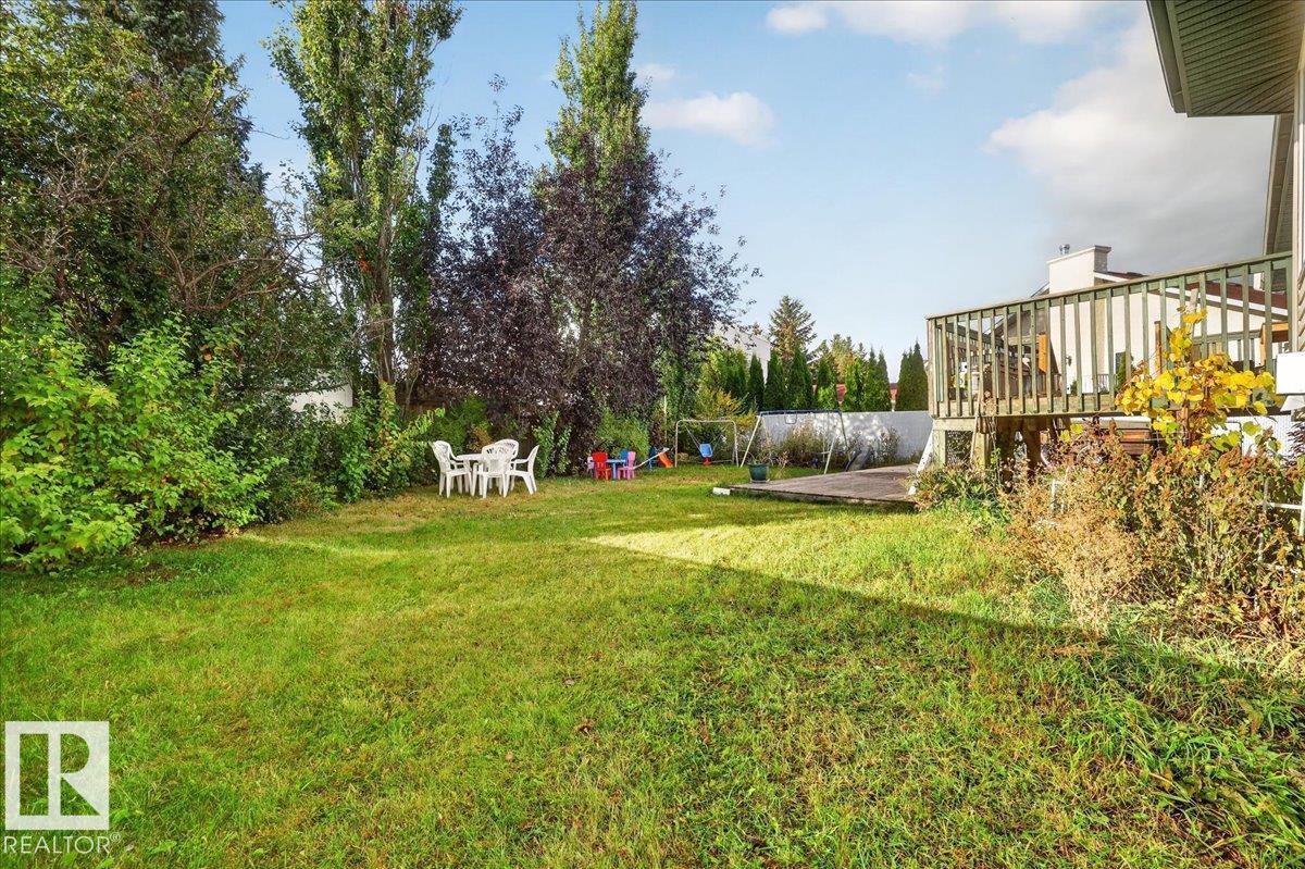 7923 161 Av Nw Property Photo 57