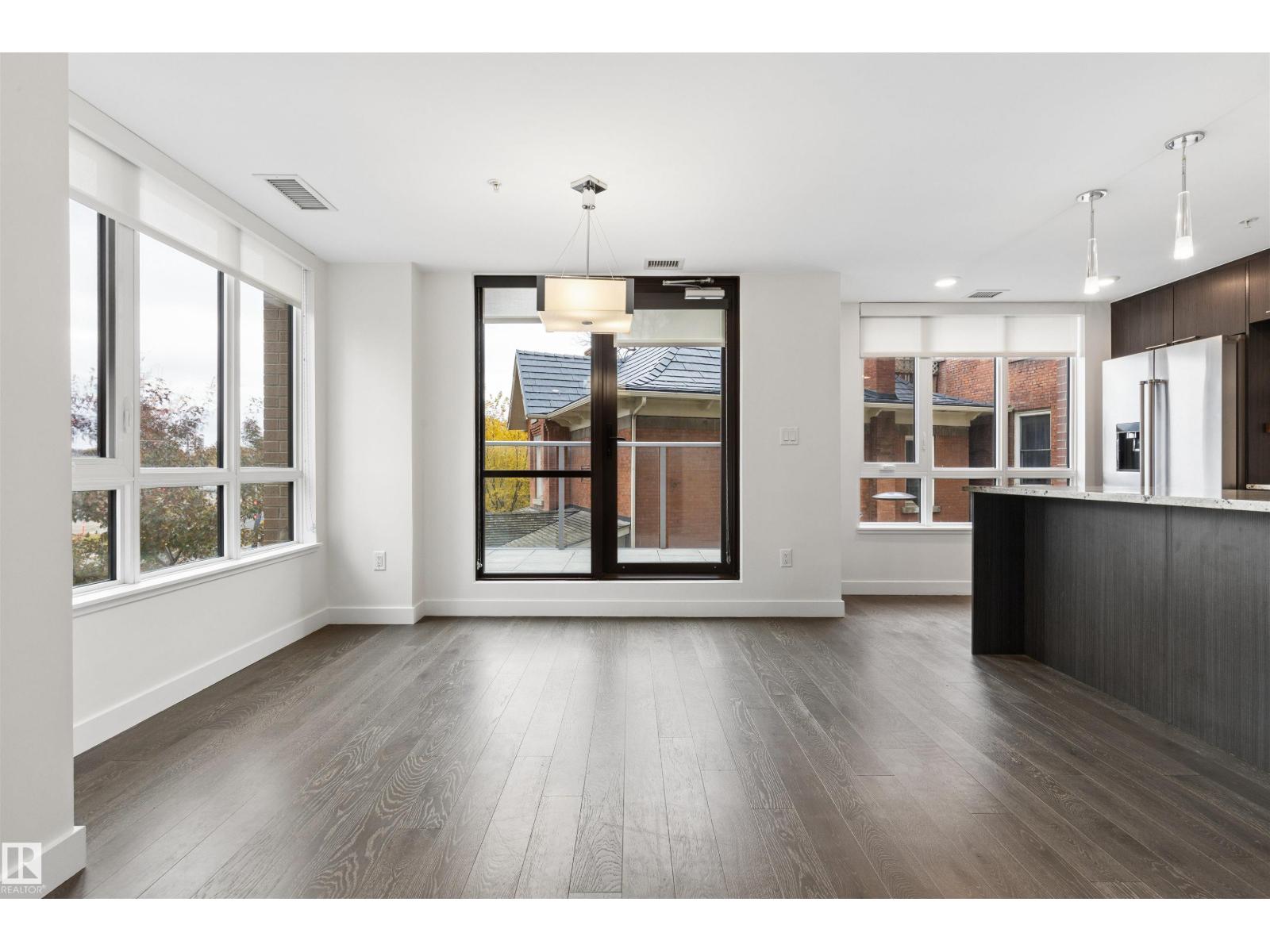#203 9720 106 St Nw Property Photo 16
