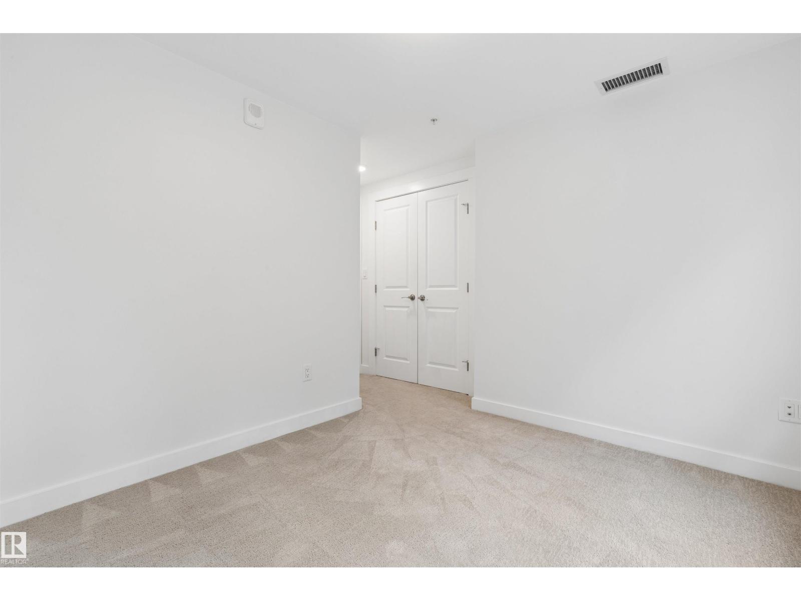 #203 9720 106 St Nw Property Photo 34