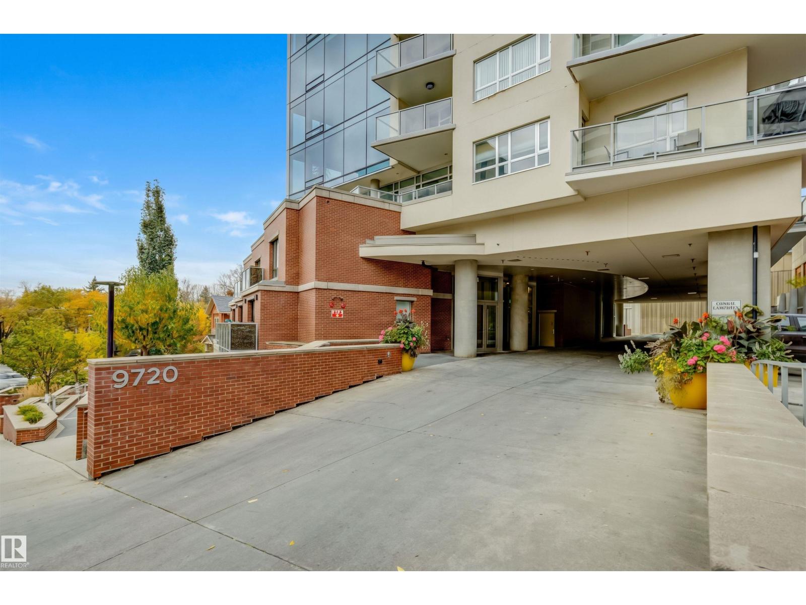 #203 9720 106 St Nw Property Photo 49
