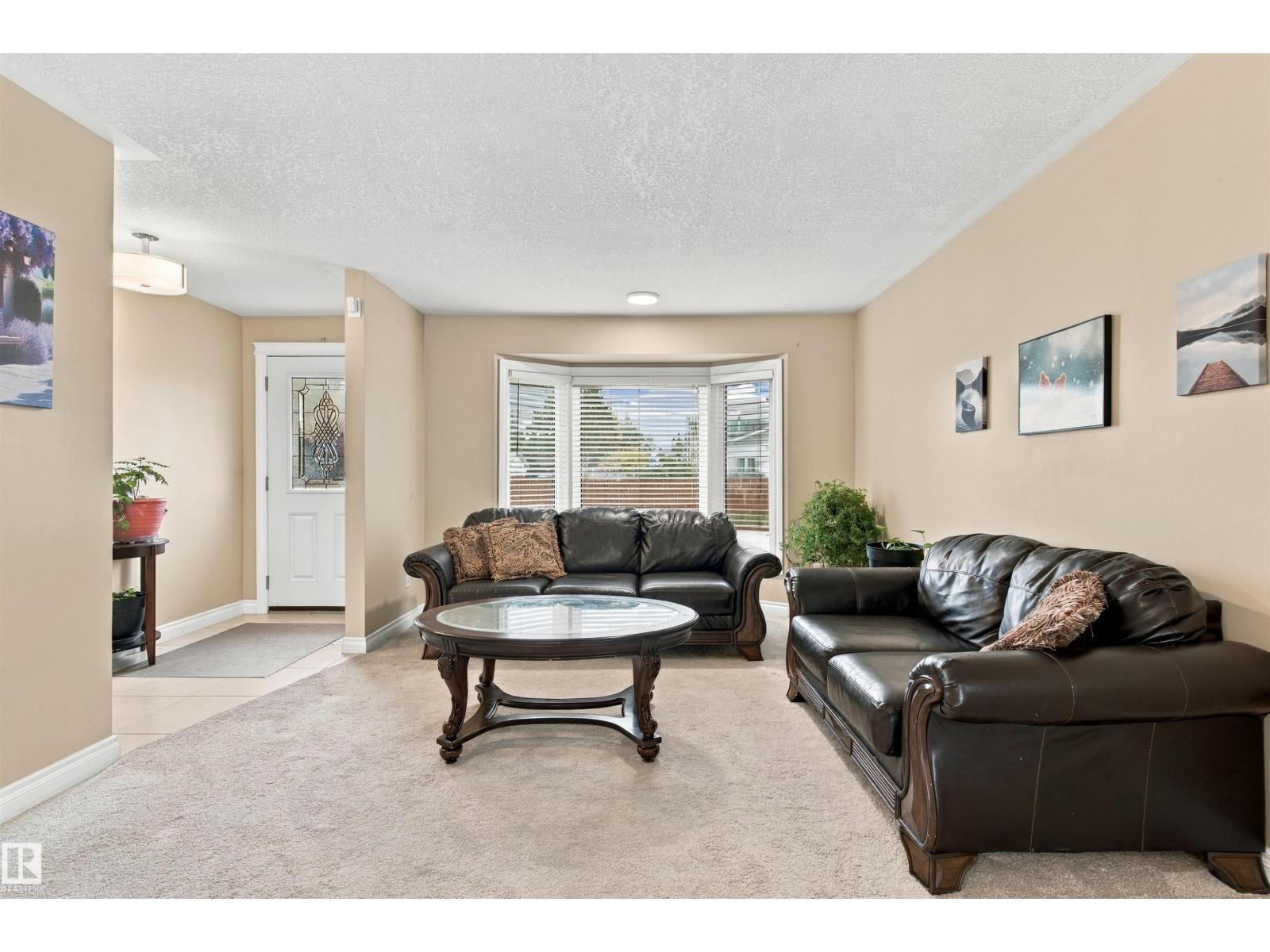18208 99 Av Nw Property Photo 5