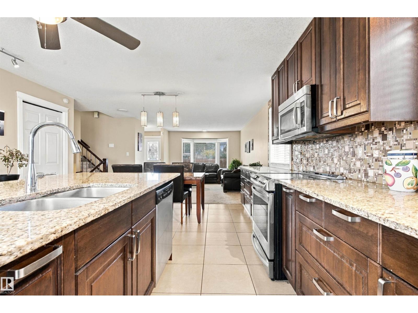 18208 99 Av Nw Property Photo 17