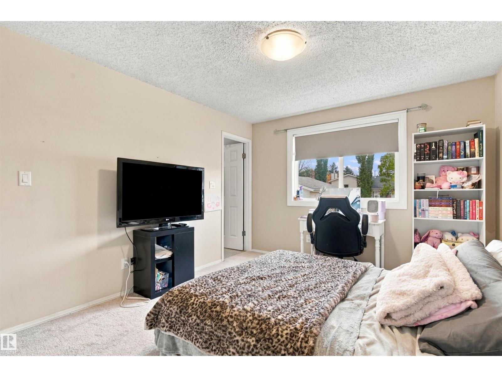 18208 99 Av Nw Property Photo 20