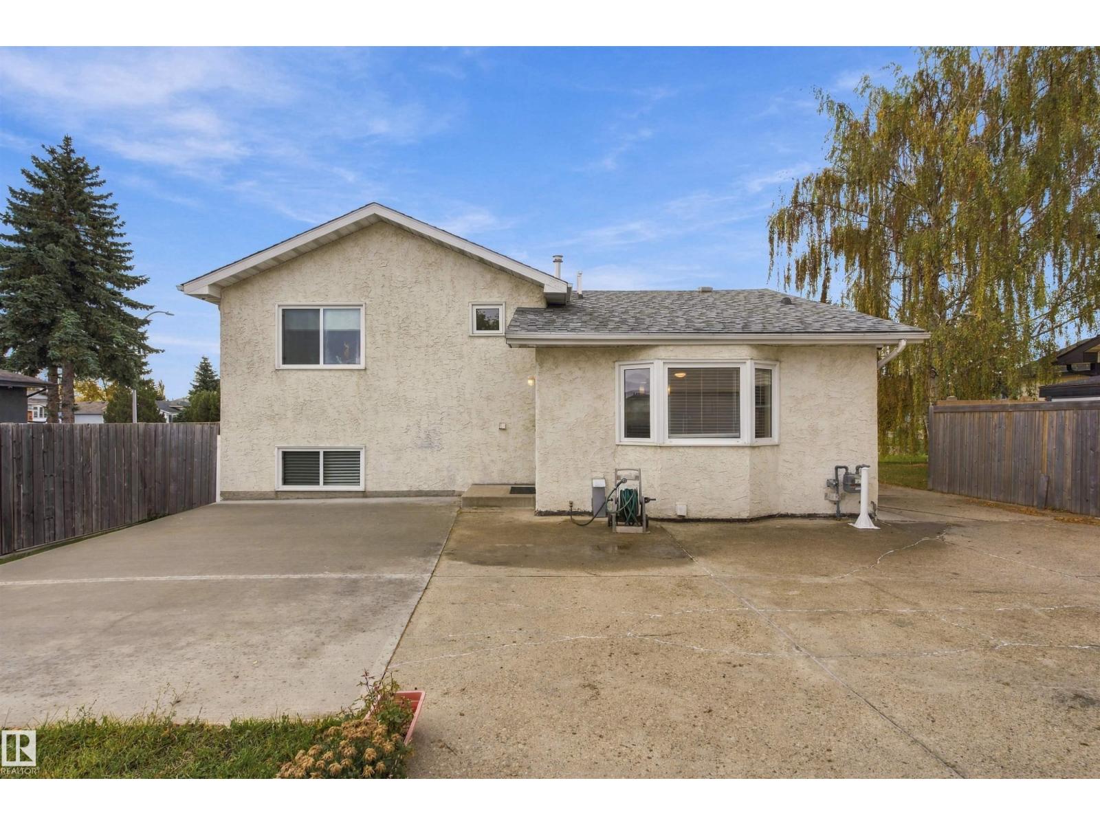18208 99 Av Nw Property Photo 44