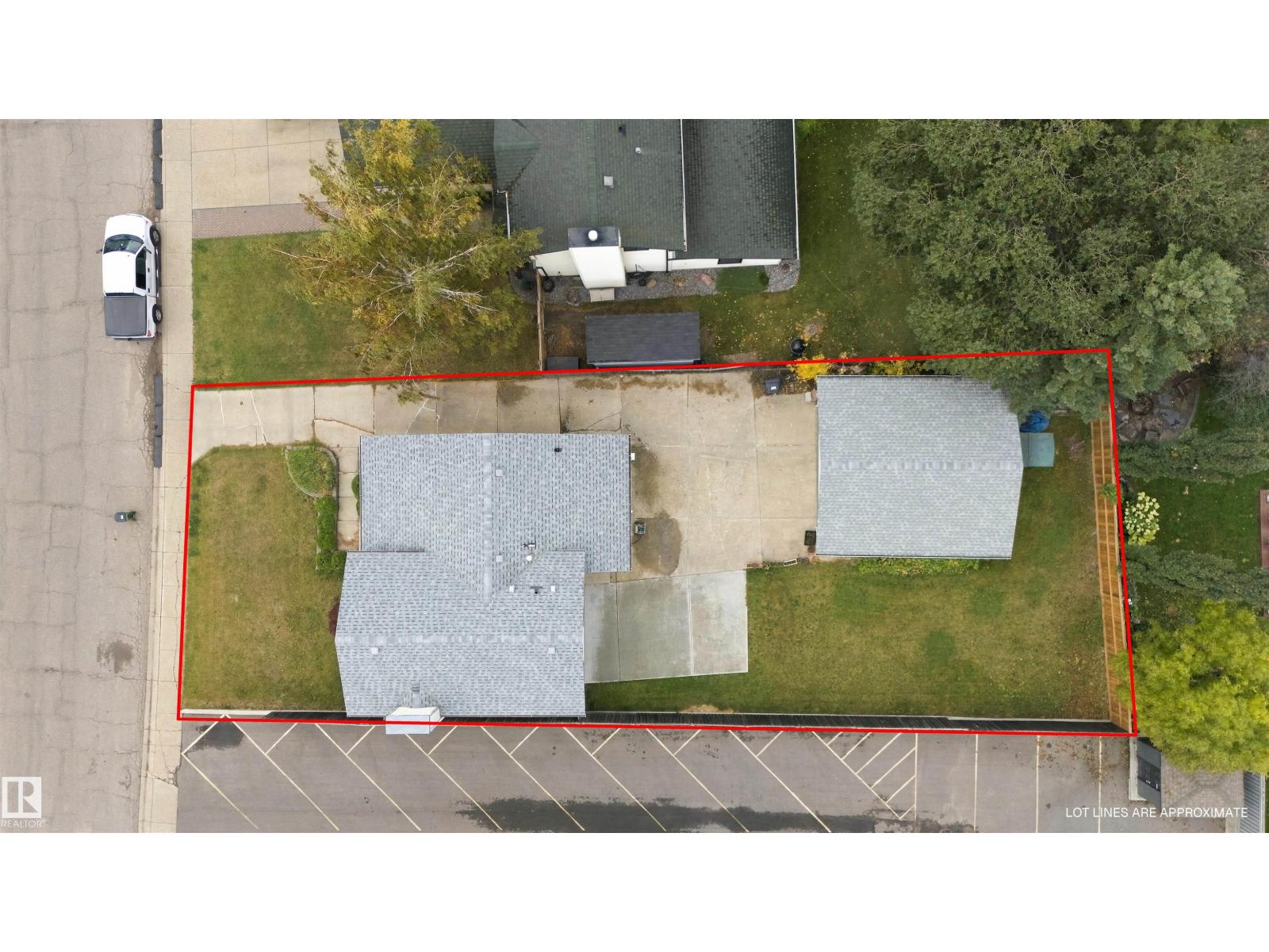 18208 99 Av Nw Property Photo 48