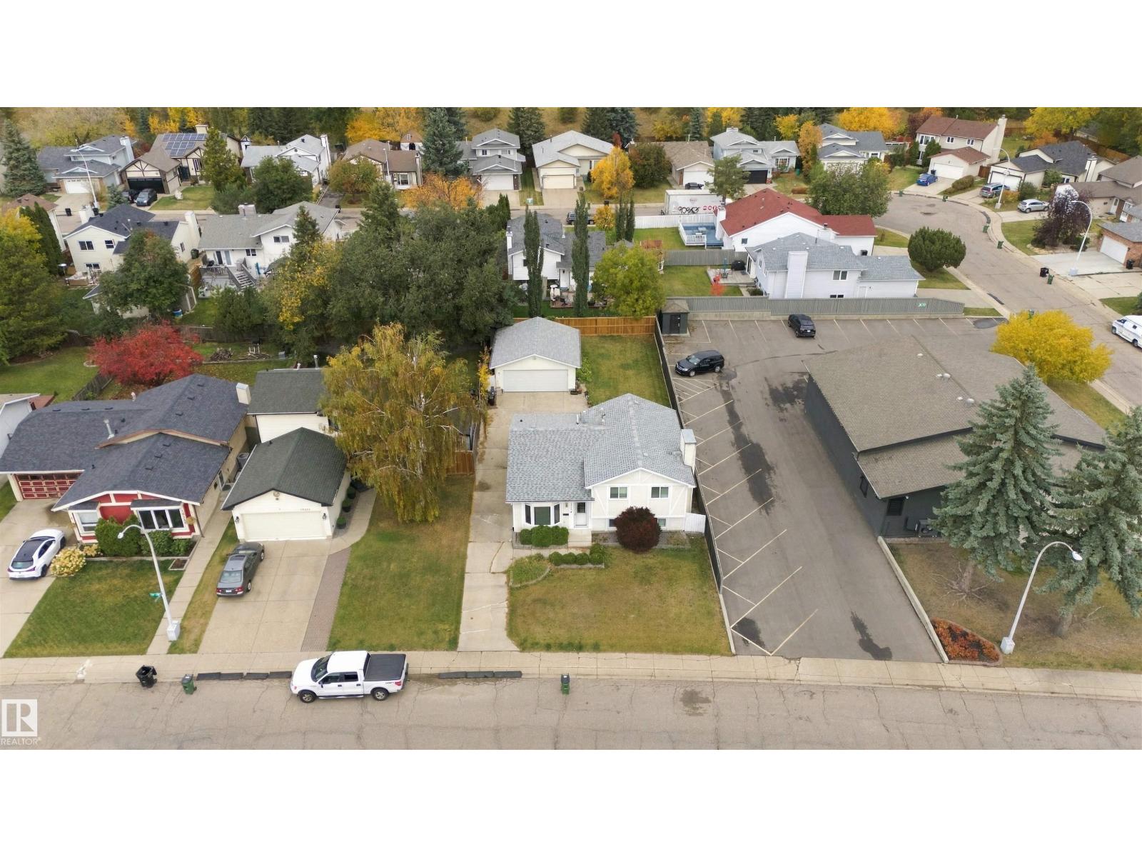 18208 99 Av Nw Property Photo 49