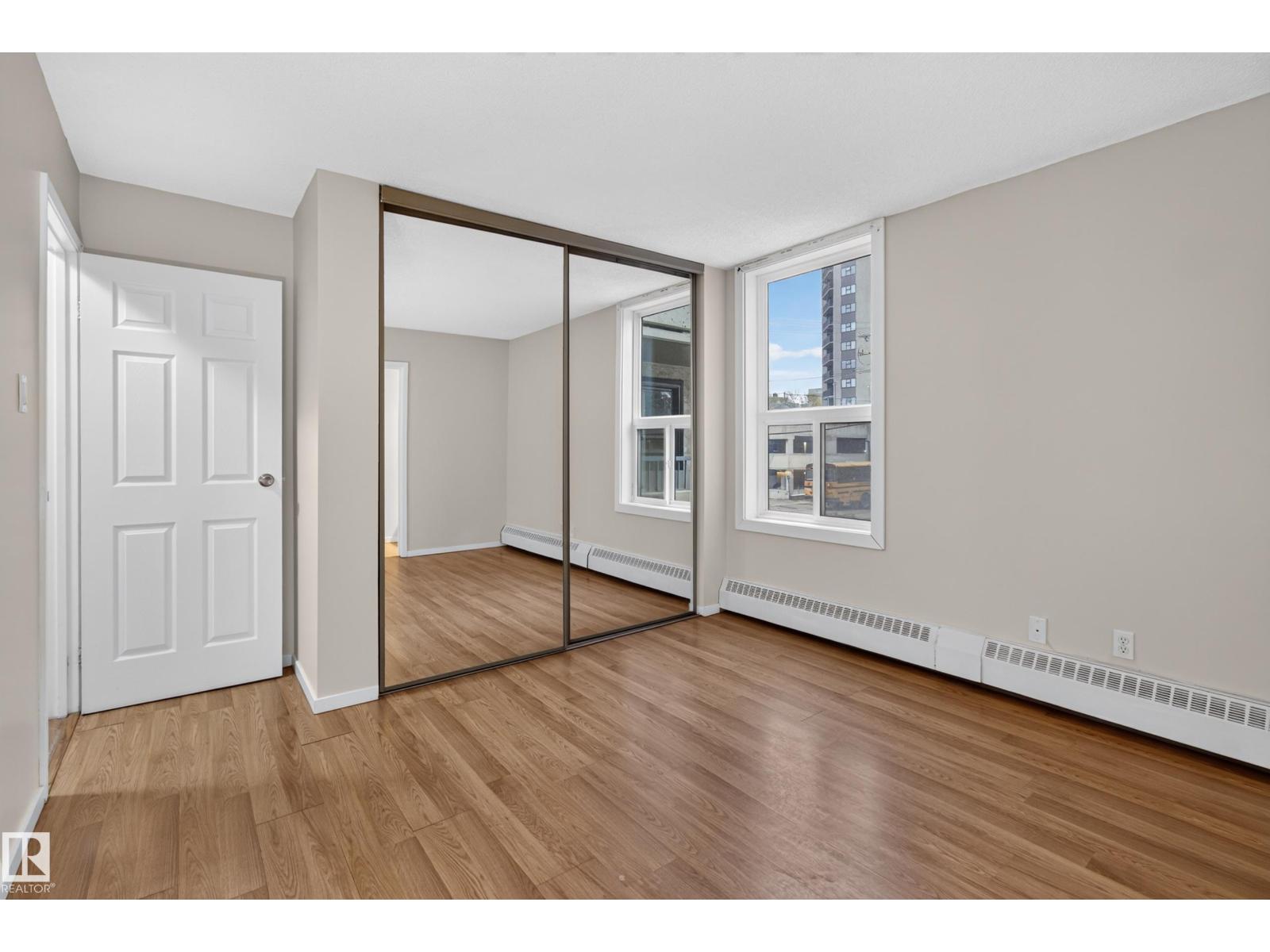 #206 10175 114 St Nw Property Photo 25