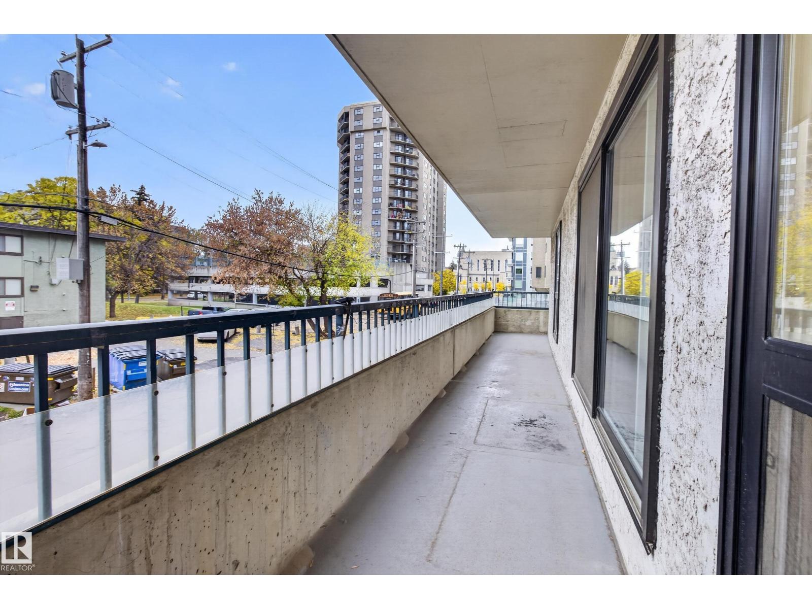 #206 10175 114 St Nw Property Photo 29