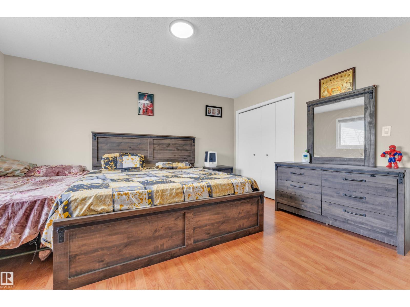 2416 35 St Nw Property Photo 17
