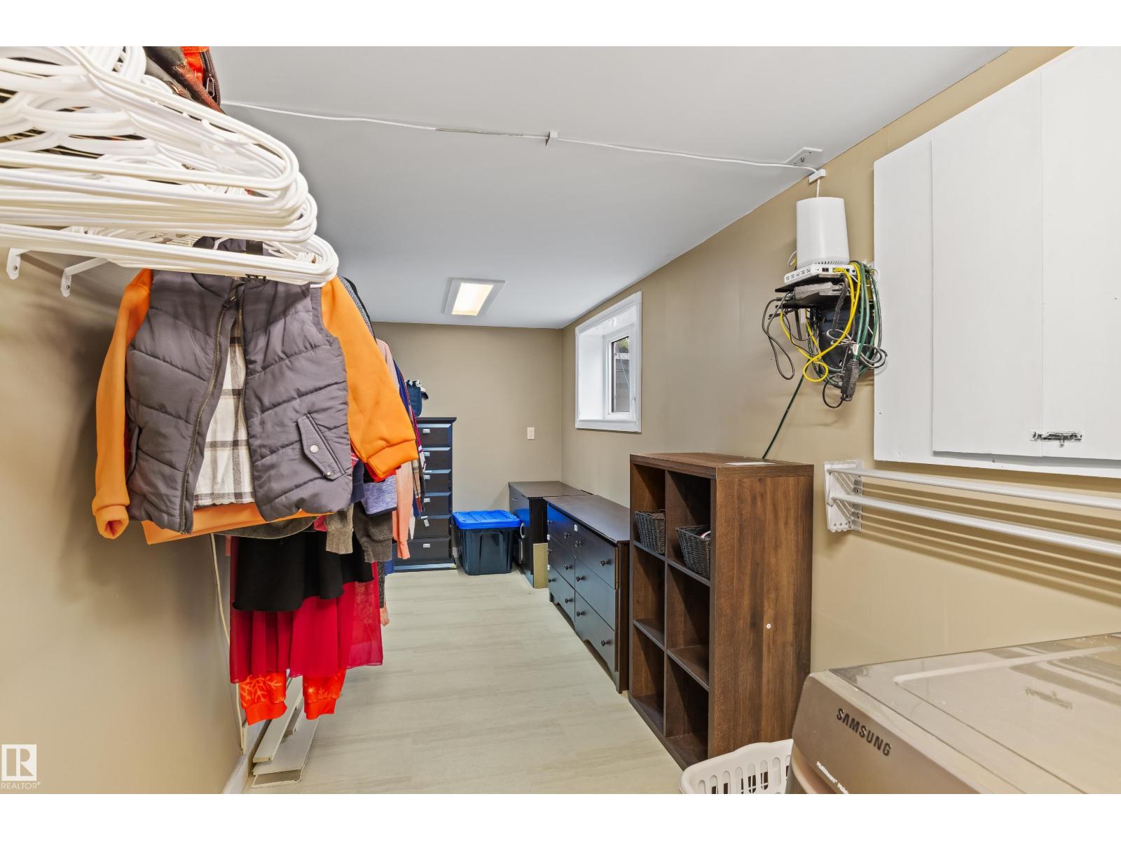 5014 45 St Property Photo 23