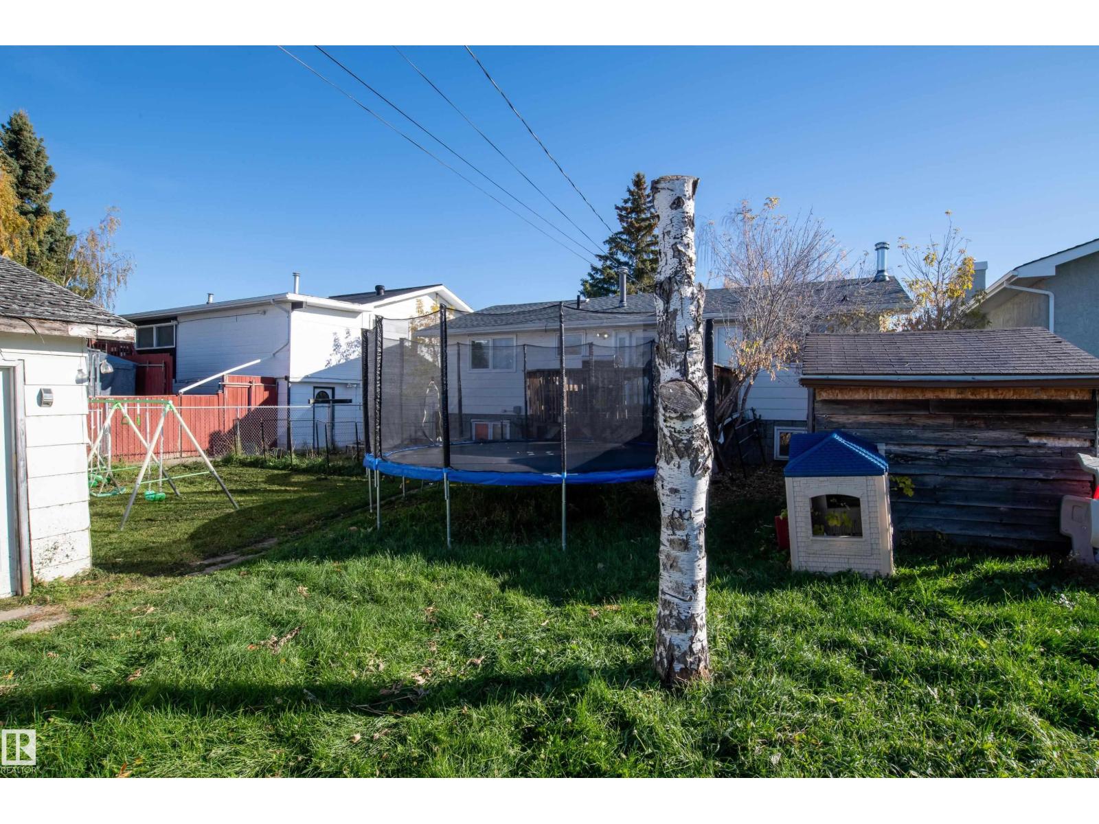 5014 45 St Property Photo 29