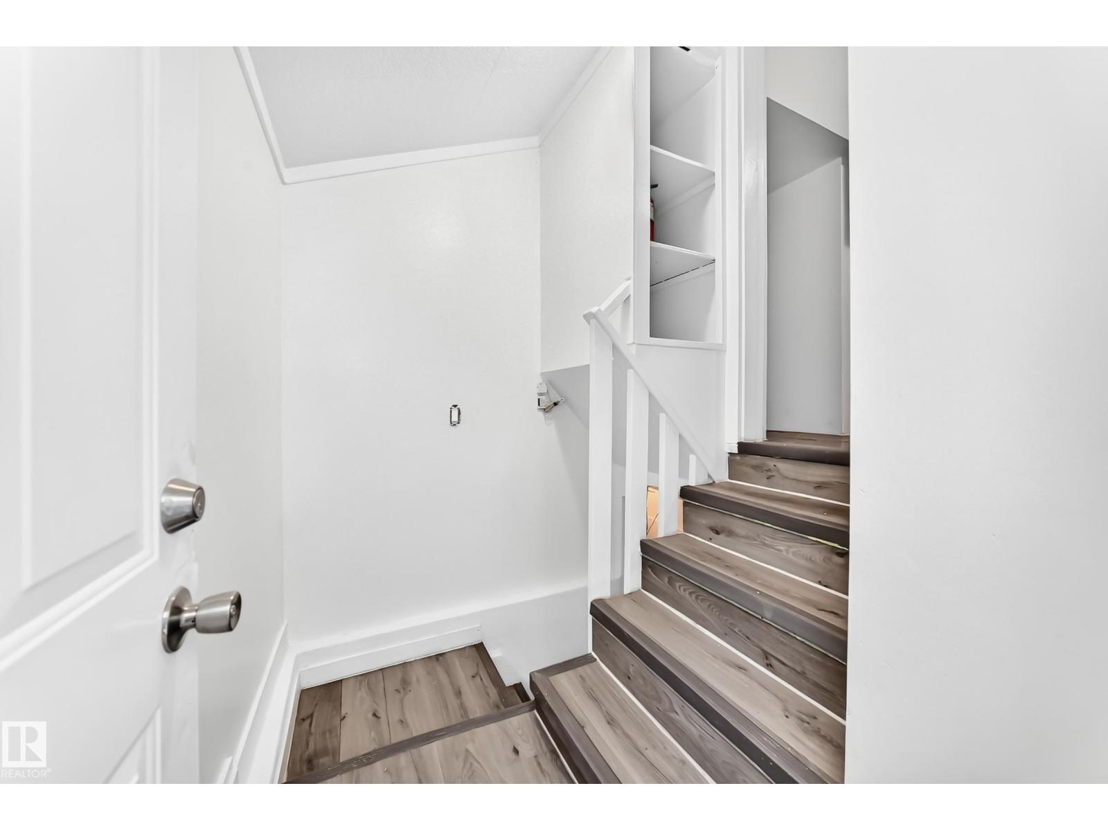 11014 95 St Nw Property Photo 22