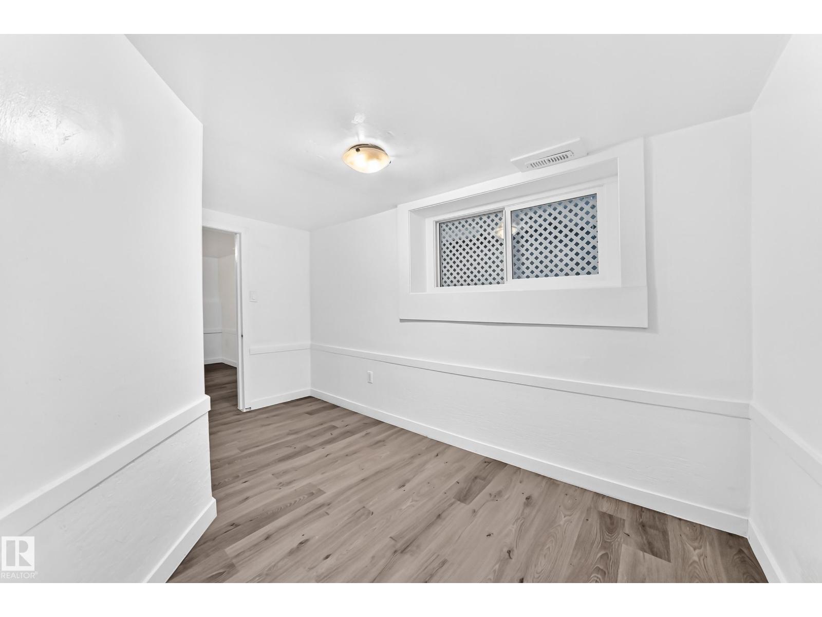 11014 95 St Nw Property Photo 33