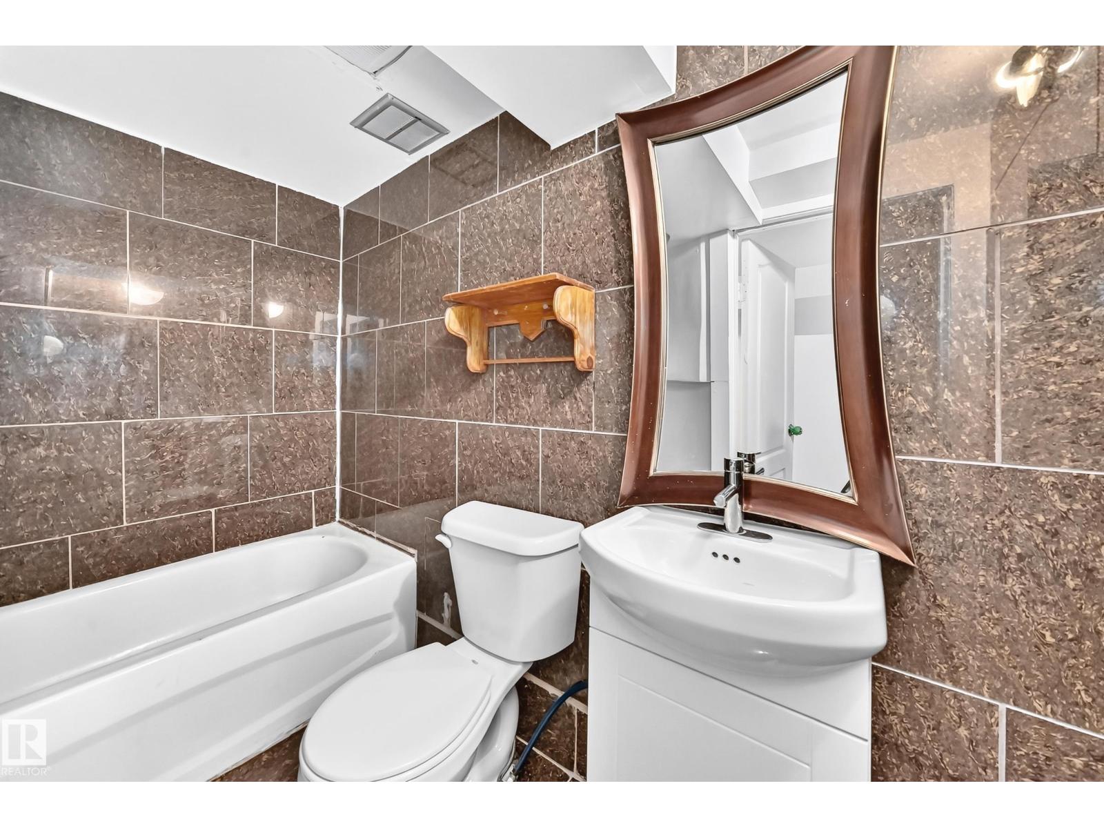 11014 95 St Nw Property Photo 38