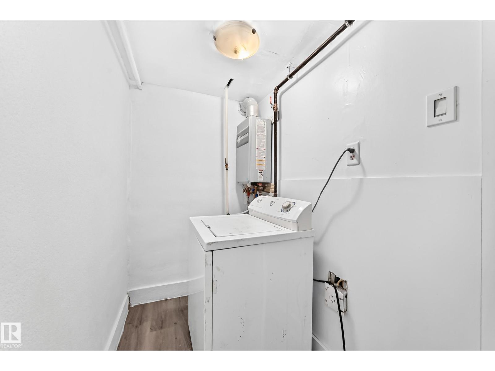 11014 95 St Nw Property Photo 43