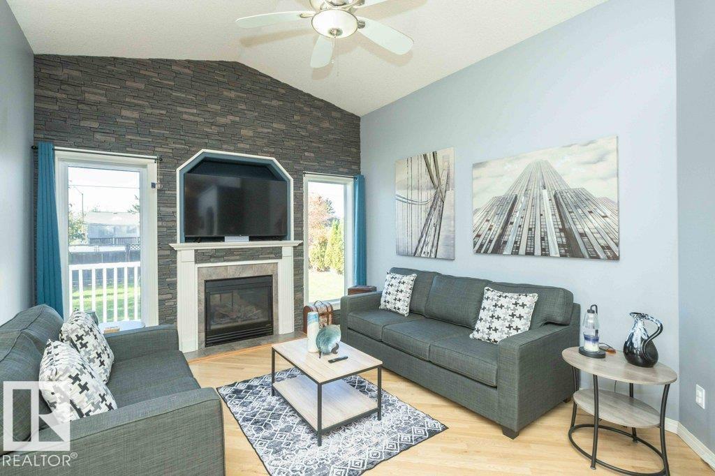 4720 47 St Property Photo 15