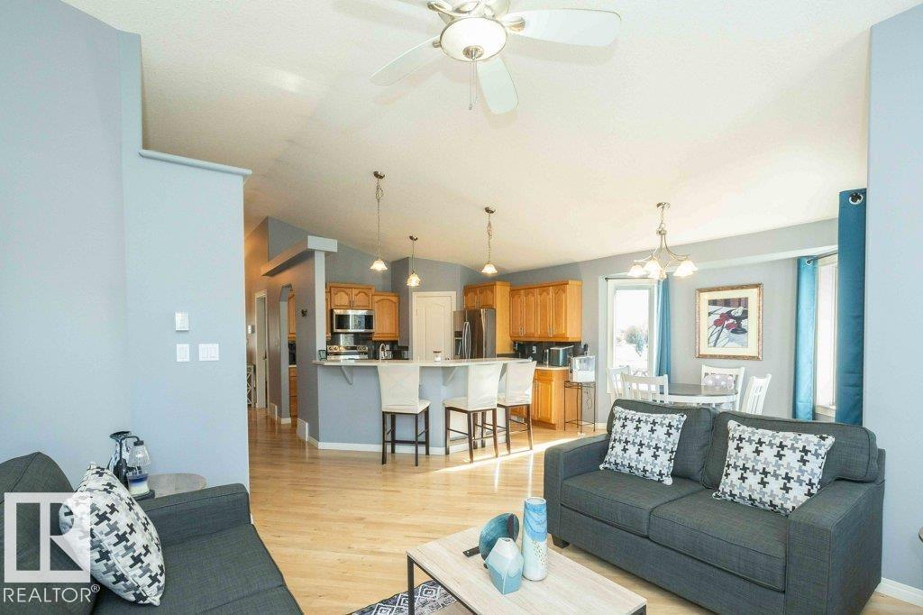 4720 47 St Property Photo 18