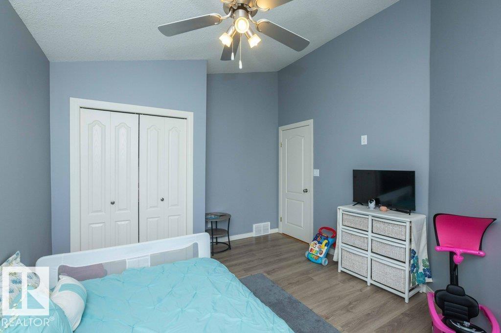 4720 47 St Property Photo 40