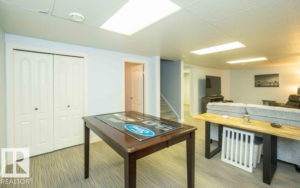4720 47 St Property Photo 54