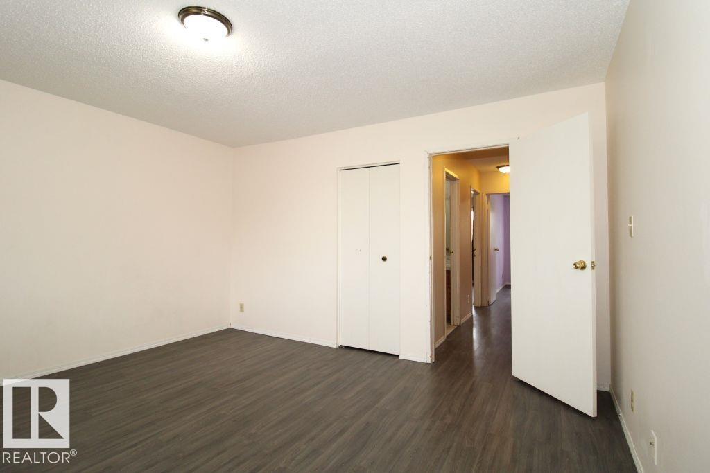11393 22 Av Nw Property Photo 21