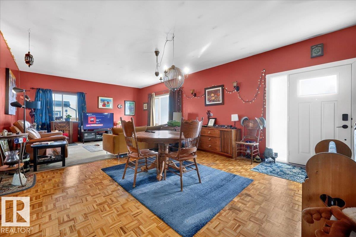 12331 107 St Nw Property Photo 13