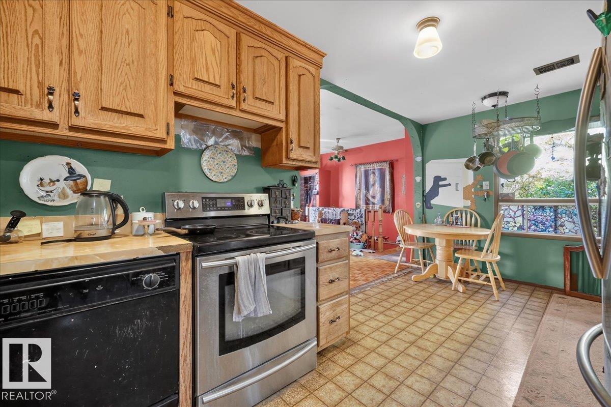 12331 107 St Nw Property Photo 17