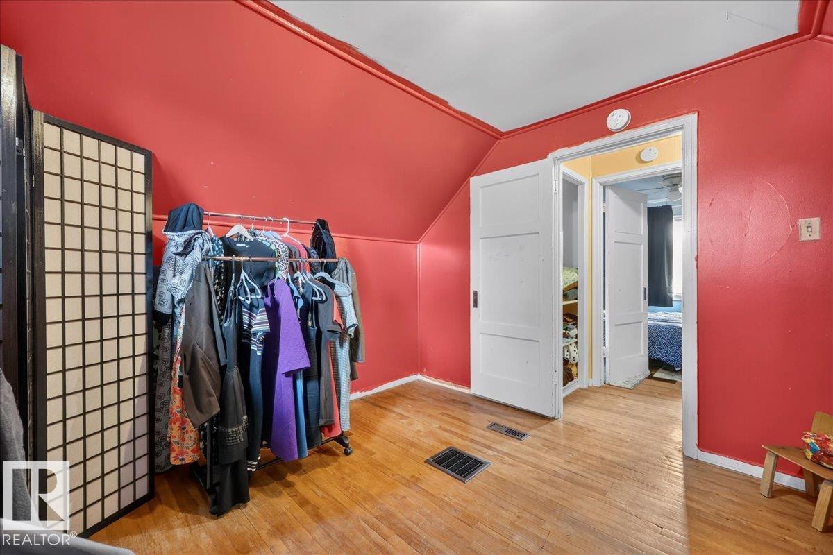 12331 107 St Nw Property Photo 34