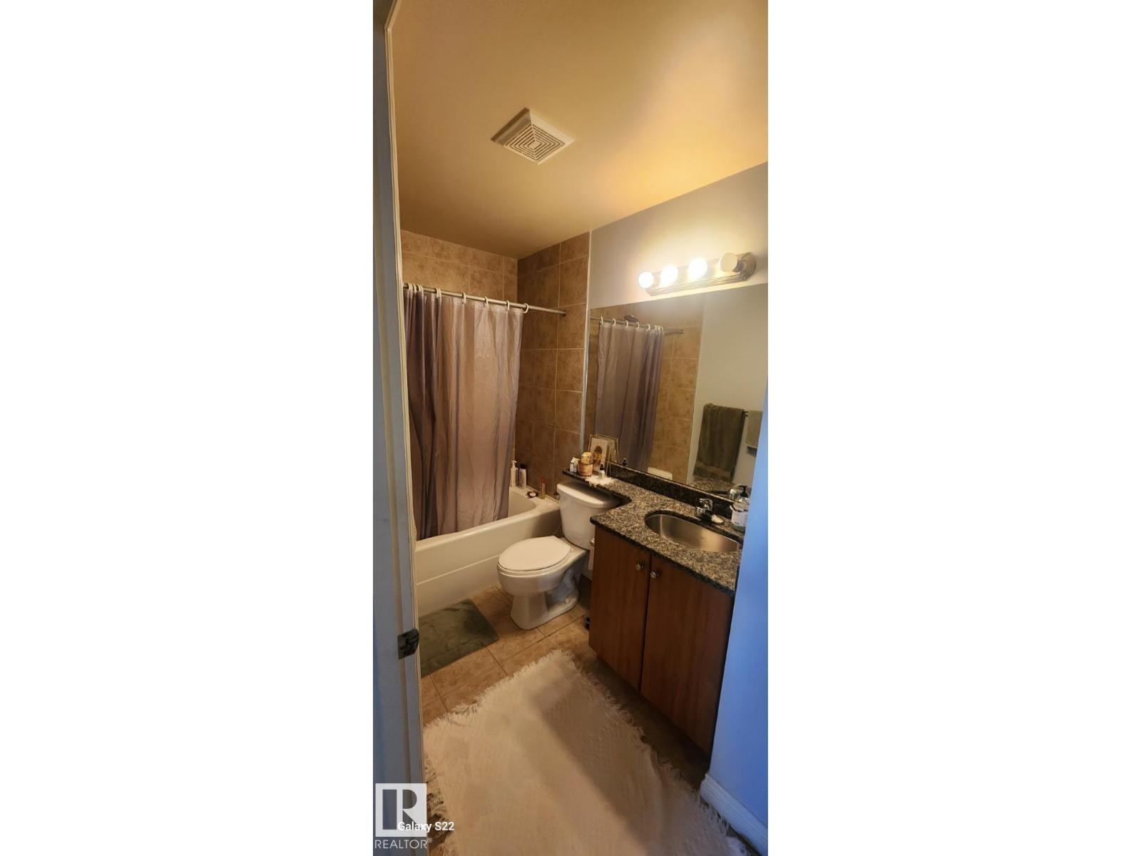 #201 10116 80 Av Nw Property Photo 13
