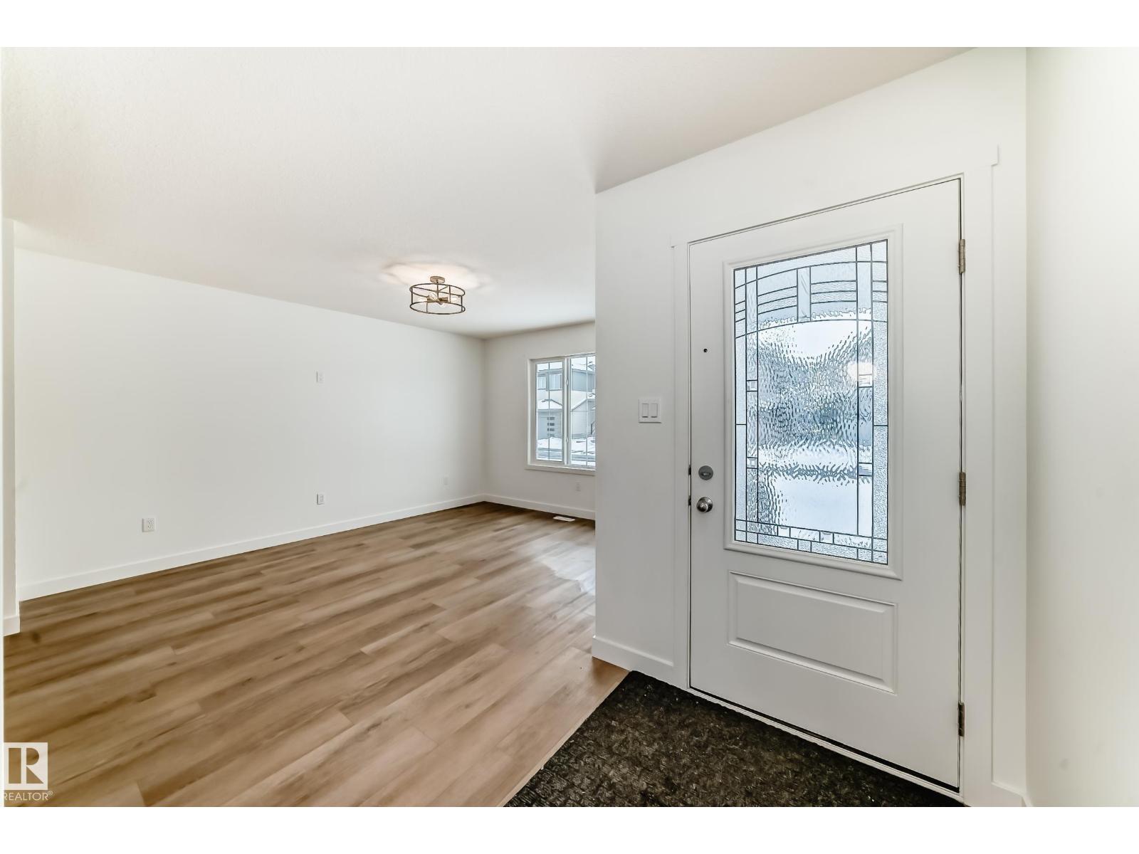 4611 177ave Nw Property Photo 4