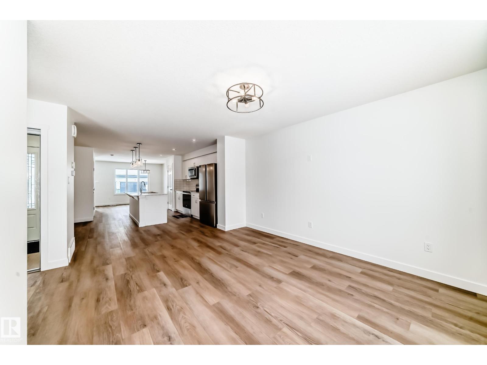4611 177ave Nw Property Photo 8