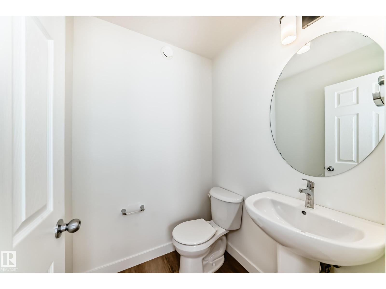 4611 177ave Nw Property Photo 9