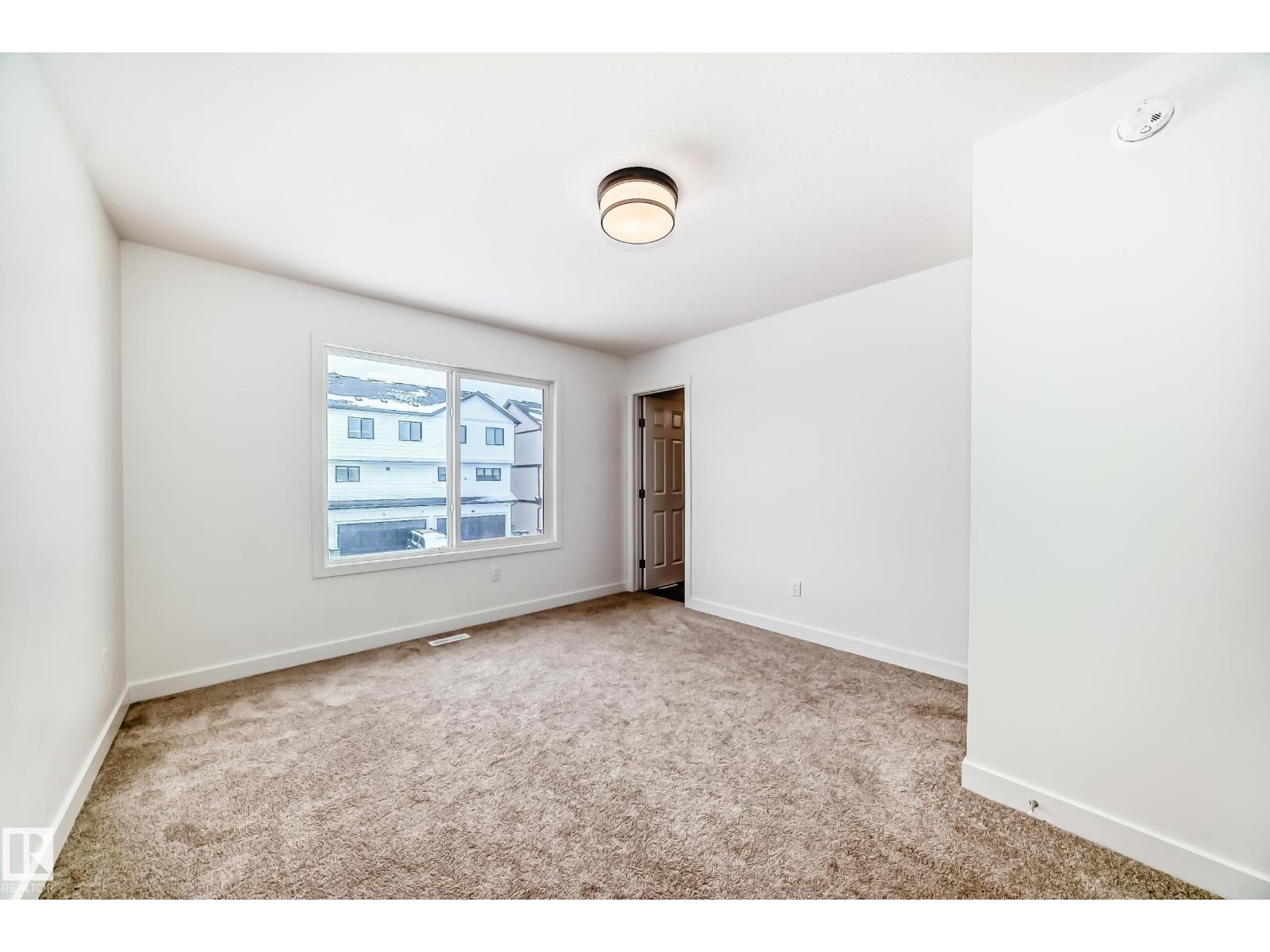 4611 177ave Nw Property Photo 10
