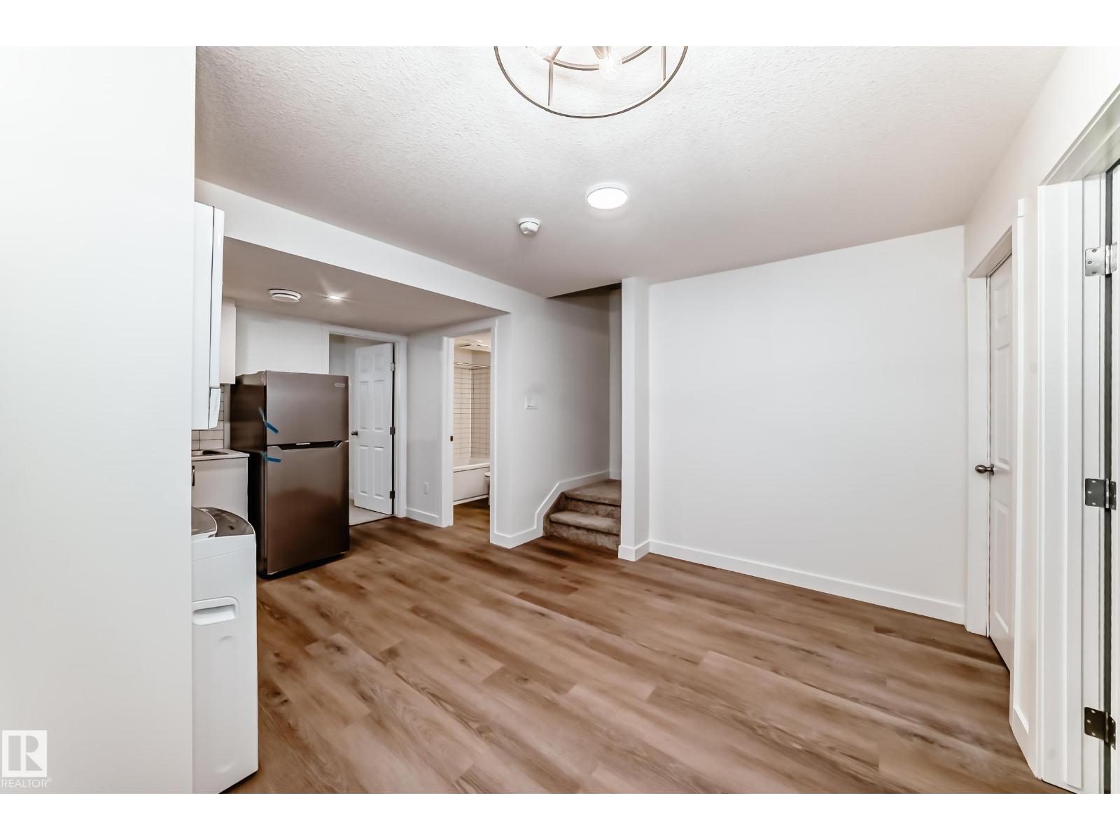 4611 177ave Nw Property Photo 23