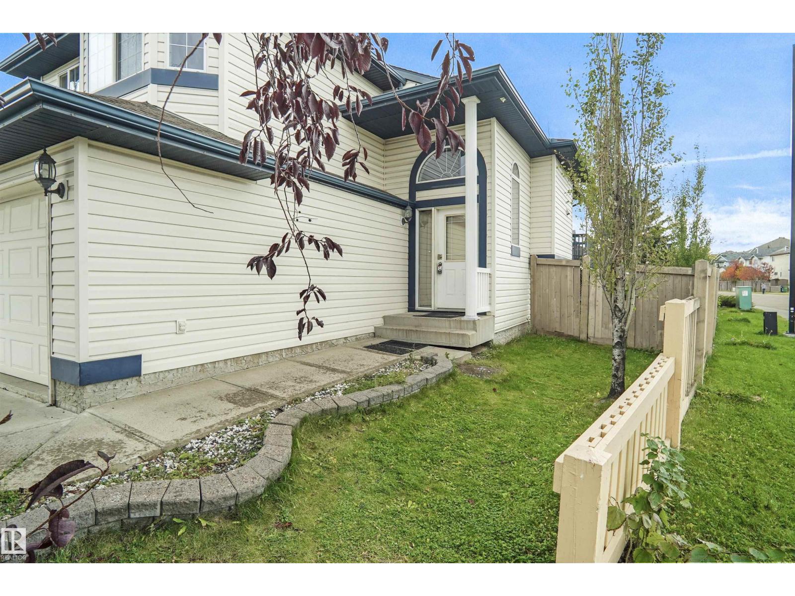 16112 92 St Nw Property Photo 3