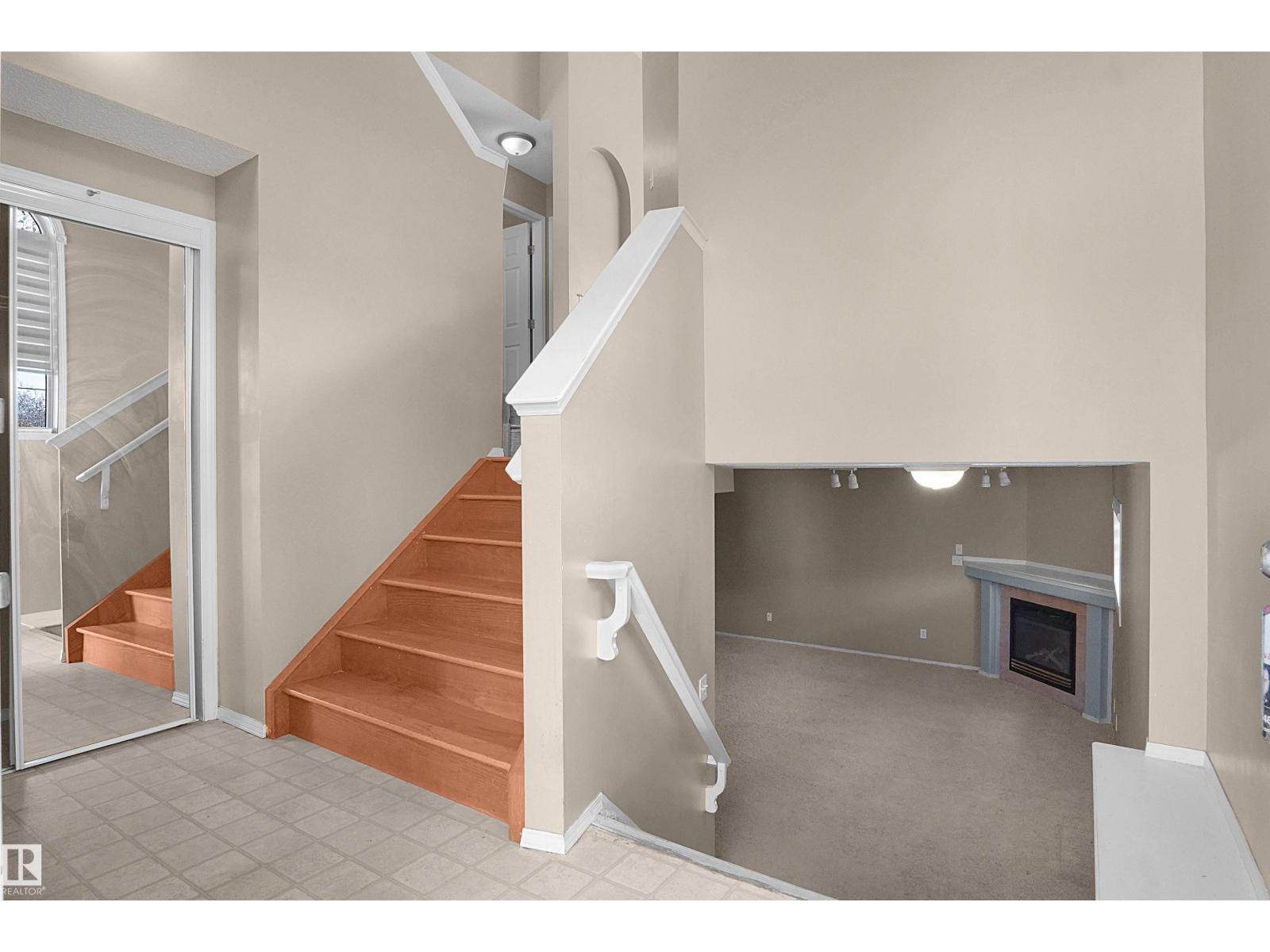 16112 92 St Nw Property Photo 6