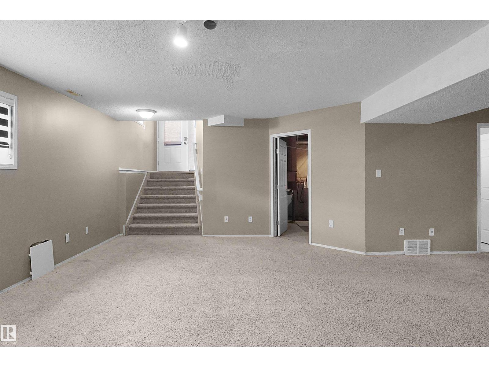 16112 92 St Nw Property Photo 31