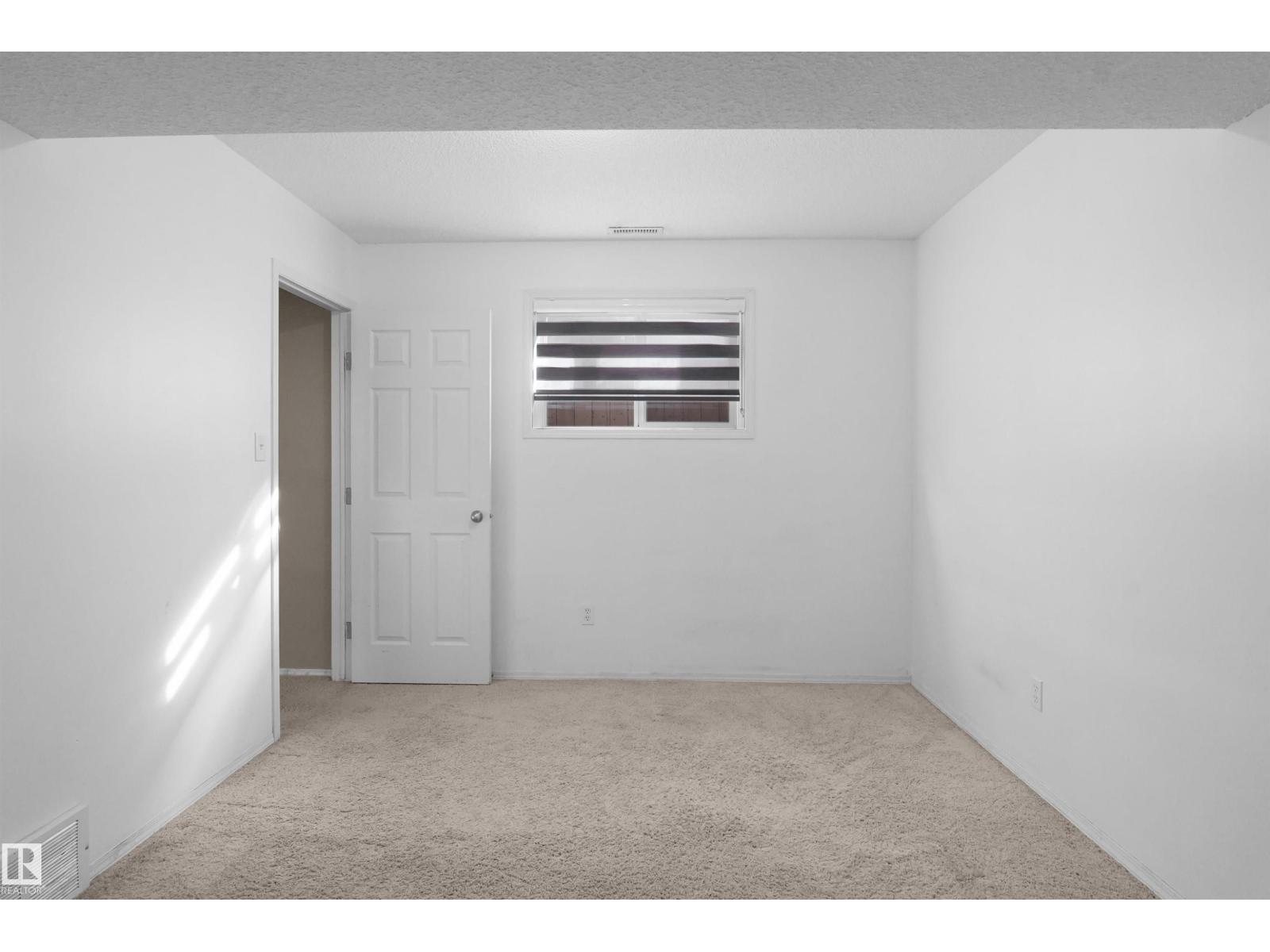 16112 92 St Nw Property Photo 35