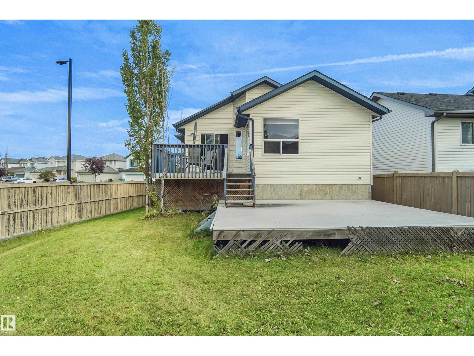 16112 92 St Nw Property Photo 40