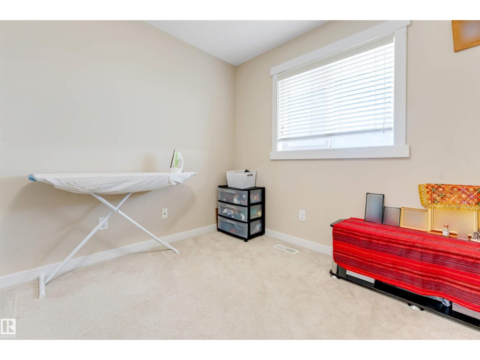 3503 15a St Nw Property Photo 16
