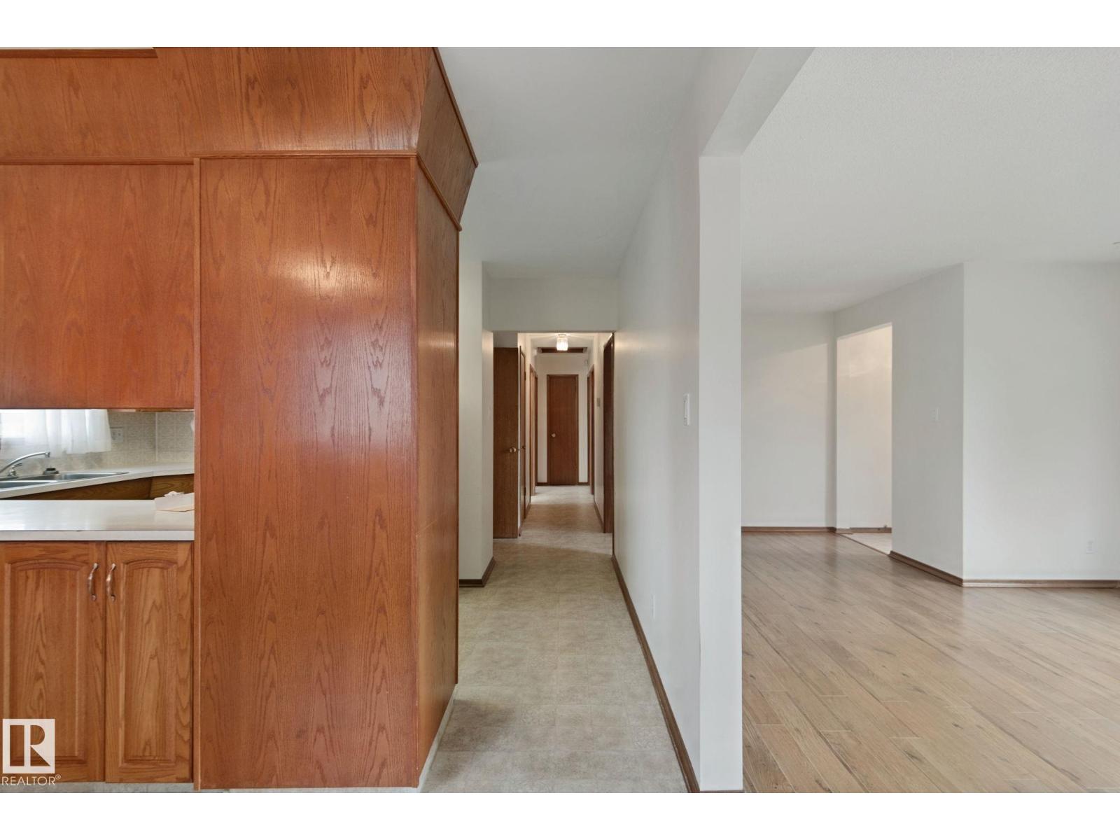 8424 70 St Nw Property Photo 18