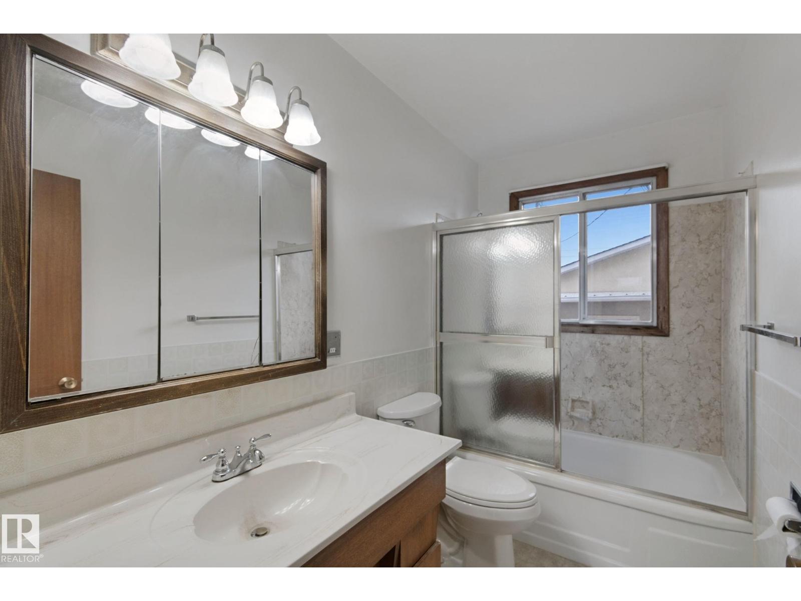 8424 70 St Nw Property Photo 25