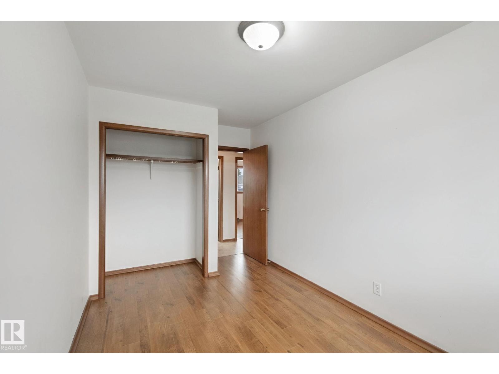 8424 70 St Nw Property Photo 29