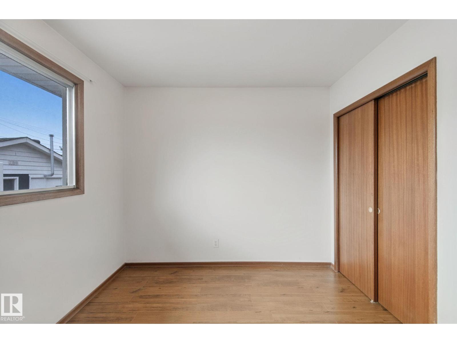 8424 70 St Nw Property Photo 32